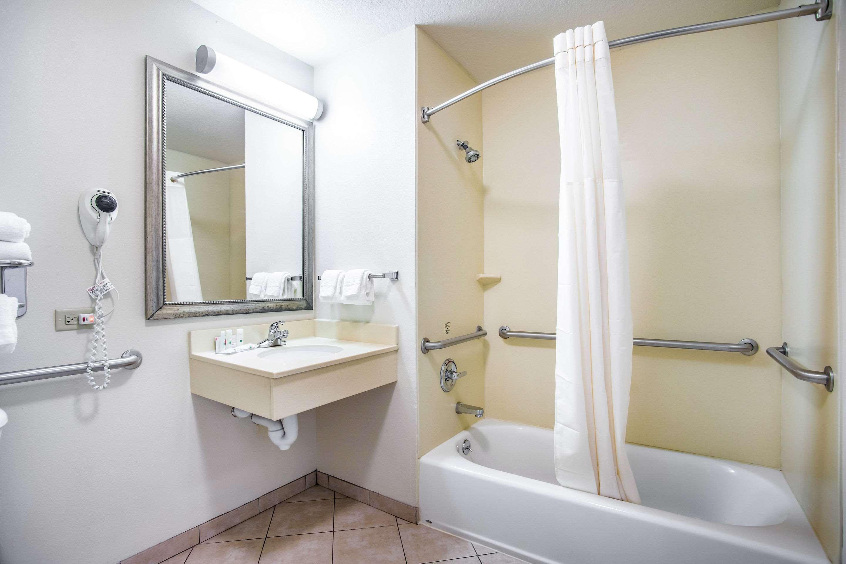 Quality Inn Parsons North Luaran gambar
