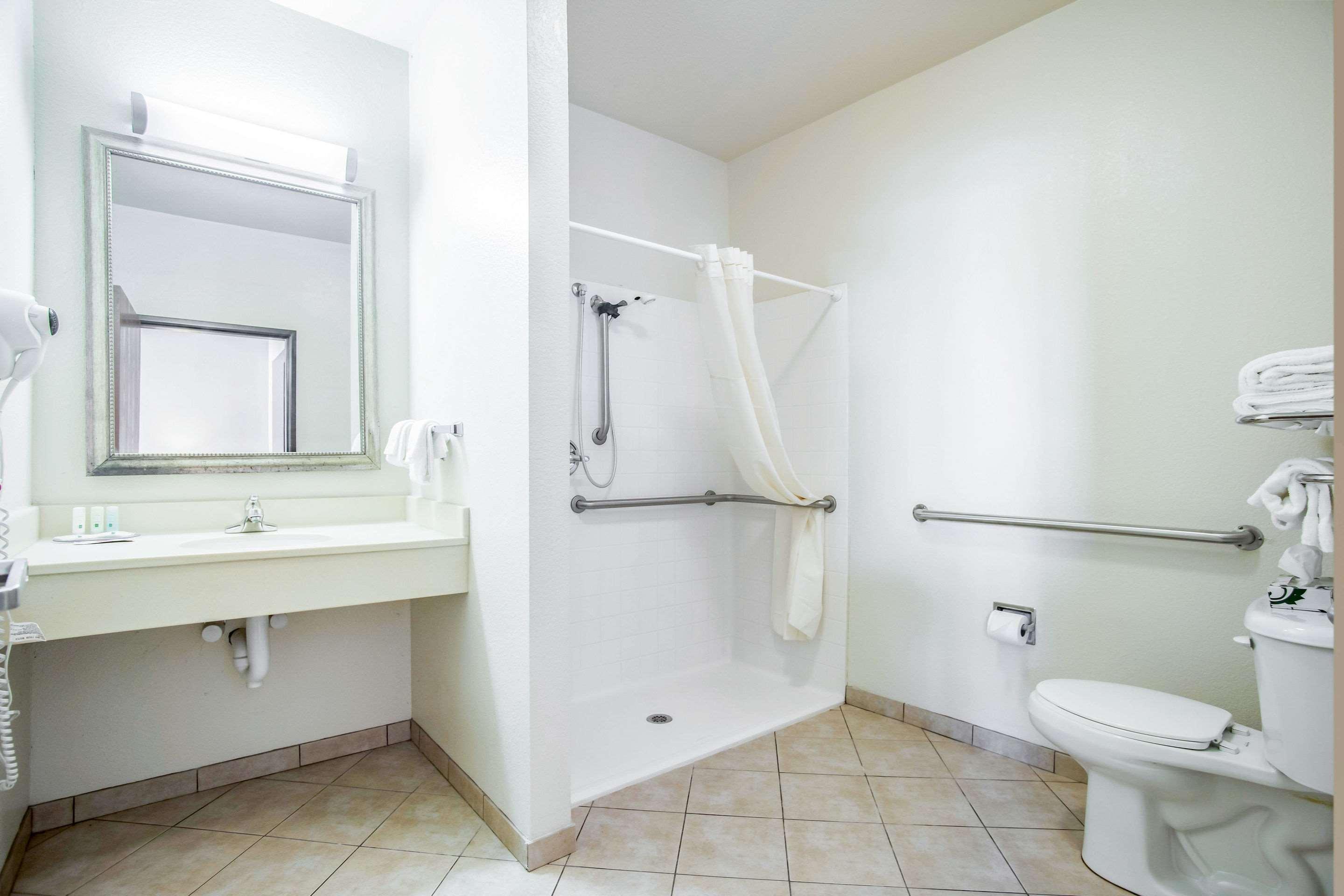 Quality Inn Parsons North Luaran gambar