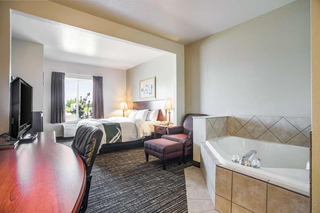 Quality Inn Parsons North Bilik gambar